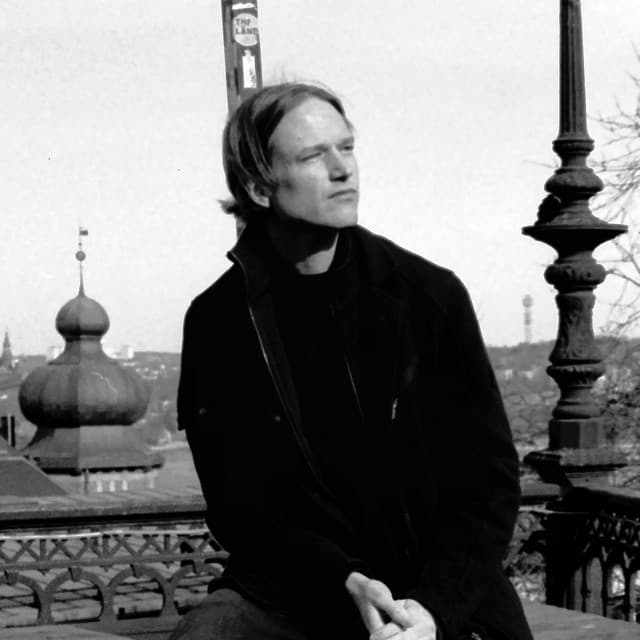 Adrian Lux