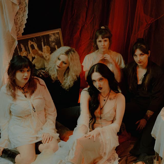 VENUS GRRRLS
