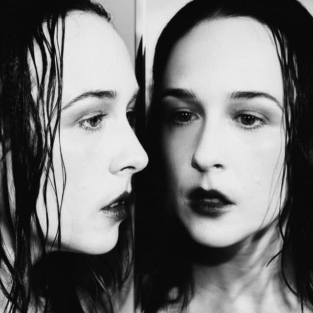 Allie X