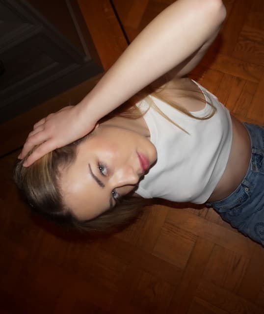 Kim April