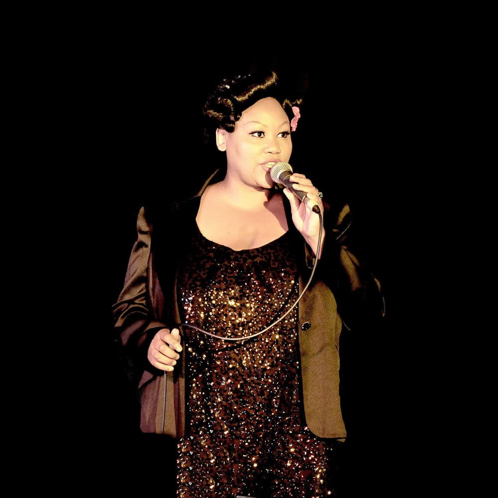 Nicola Emmanuelle