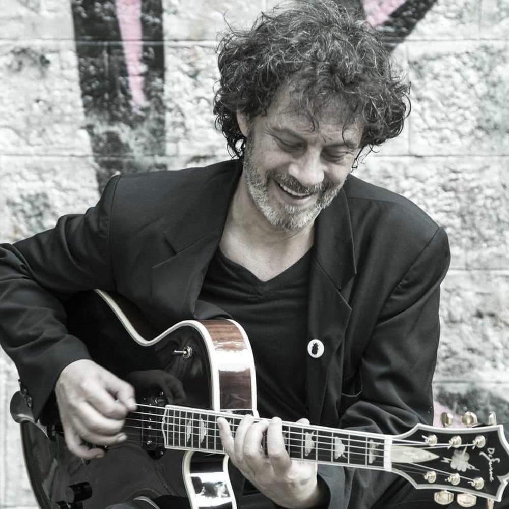 TOMÁS GUBITSCH
