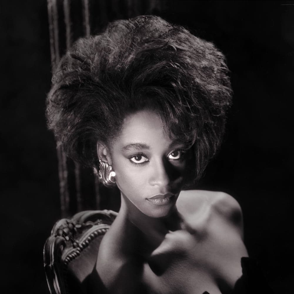Regina Belle