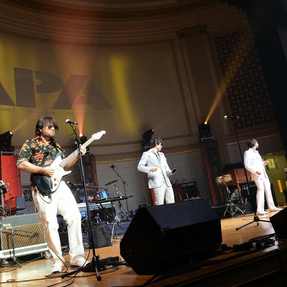 Yacht Rock Revue