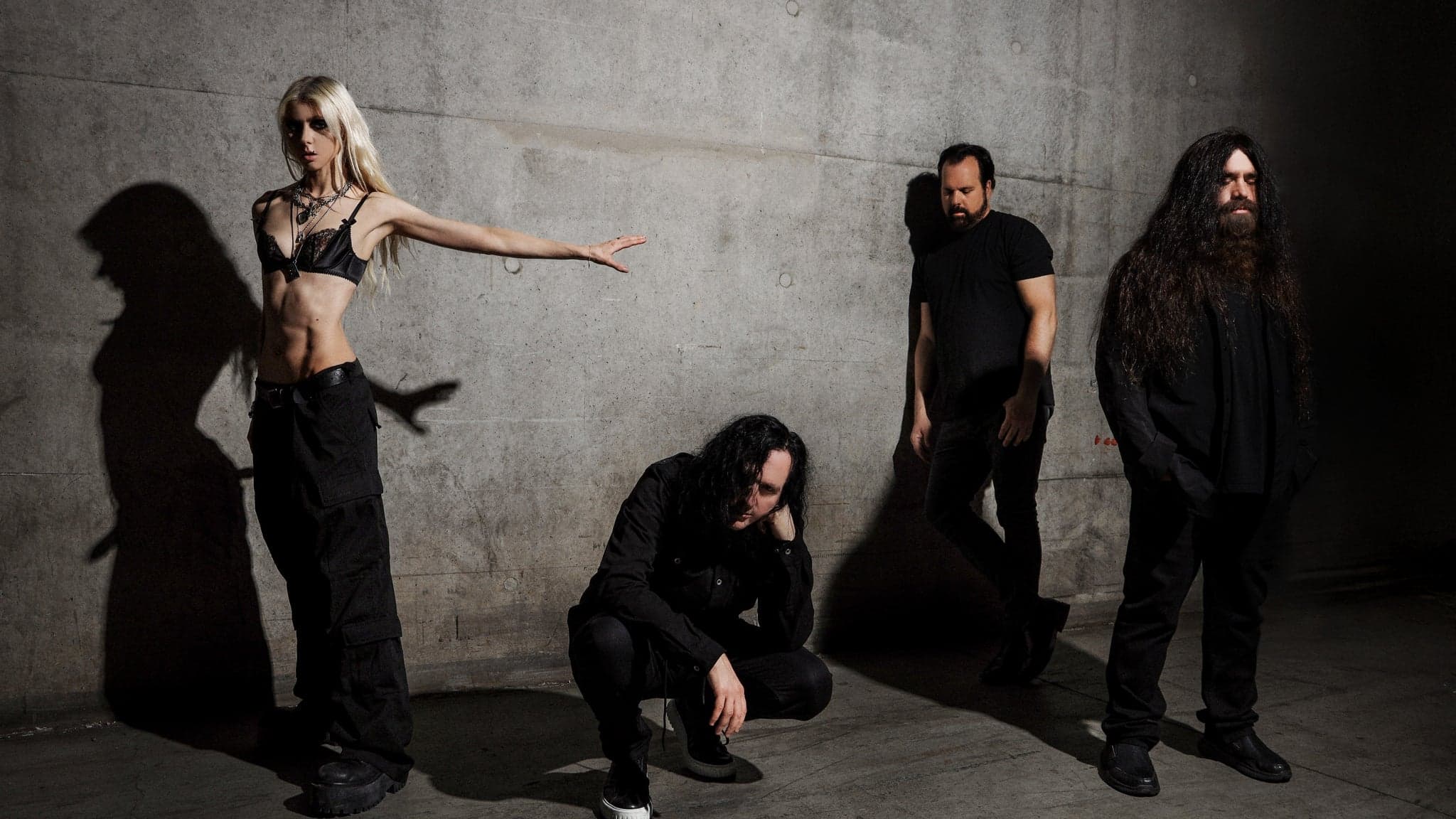 The Pretty Reckless | Premium Seats